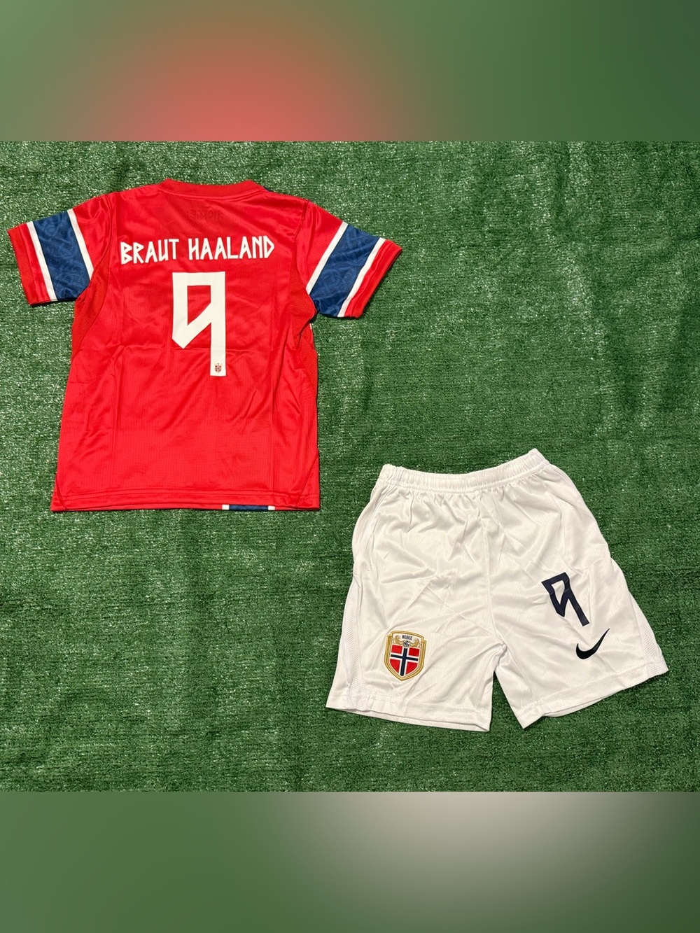 Erling Haaland #9 Norway Home Kids Jersey 26/27 - Picture 2 of 3
